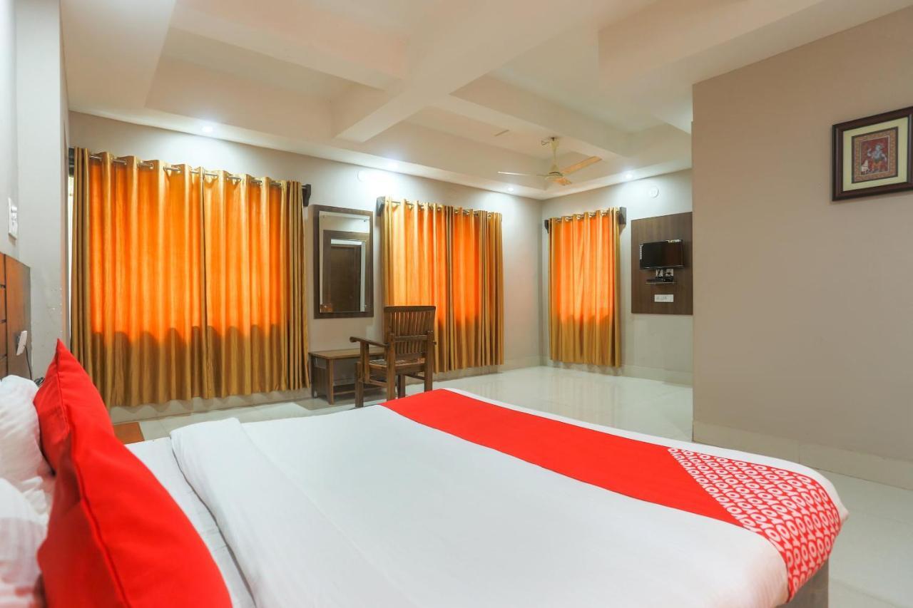 Oyo 61586 Hotel Narmada Bhavan Puri Exterior foto