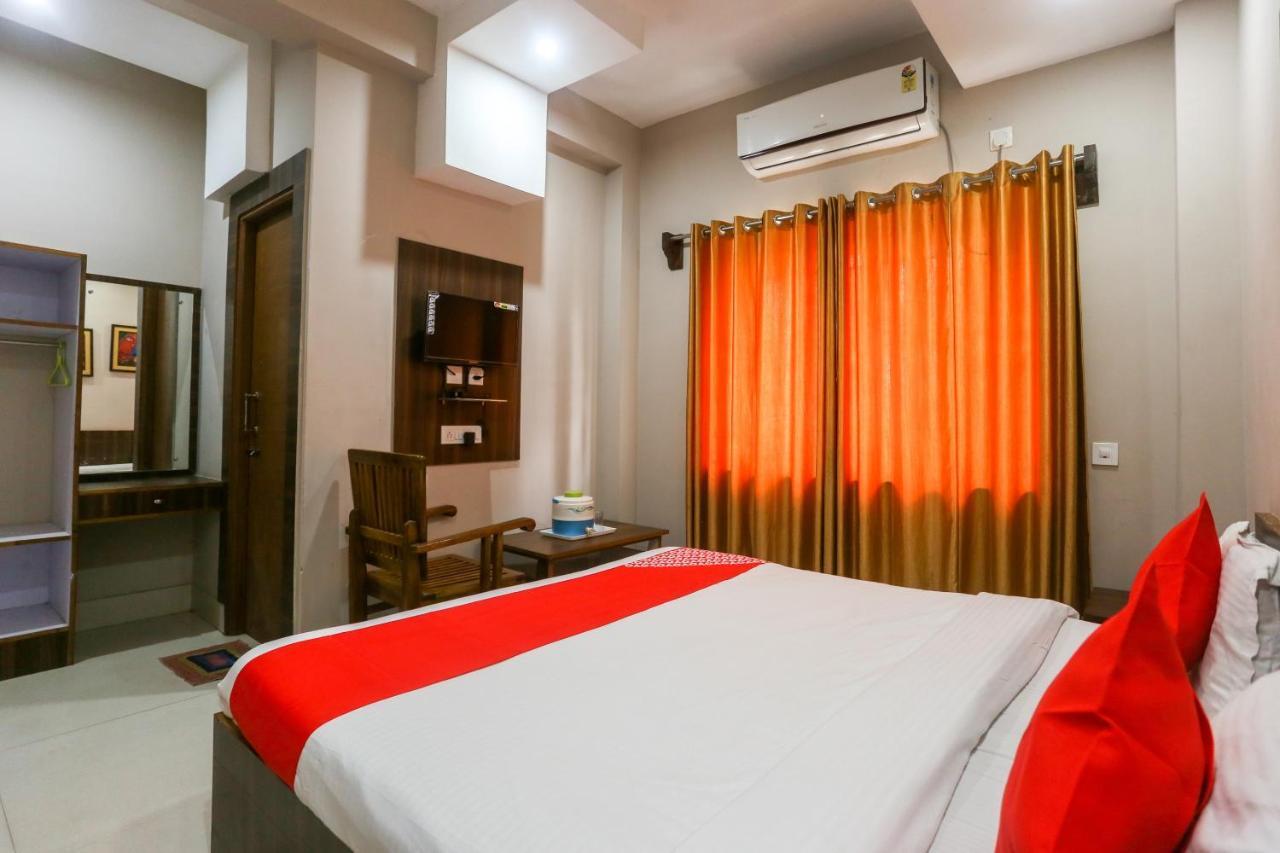 Oyo 61586 Hotel Narmada Bhavan Puri Exterior foto